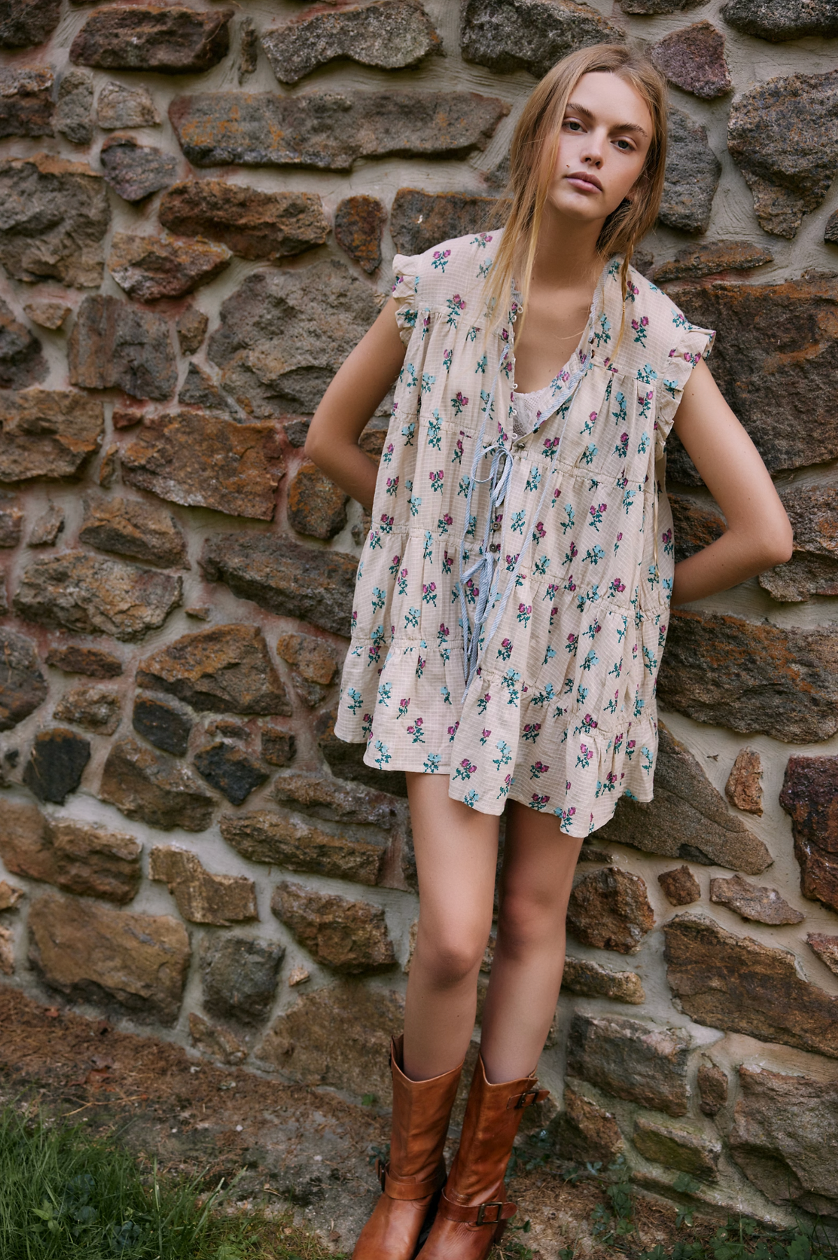 sundown sheer mini dress Made from airy sheer Size:34W Iridescent/Shimmer Tahari ASL Women's Tie-Neck