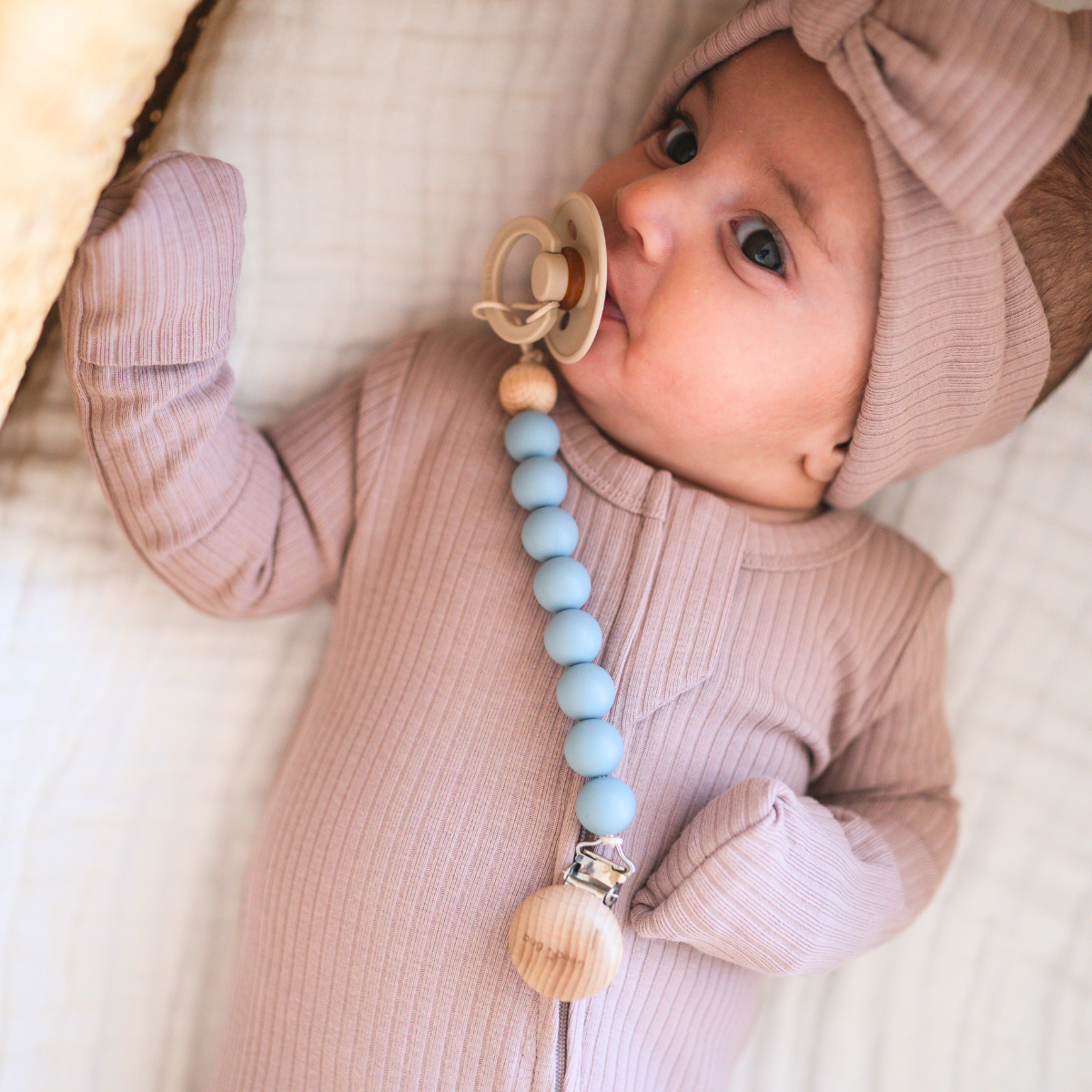 Pacifier Clip Holder, Cloud (Blue)