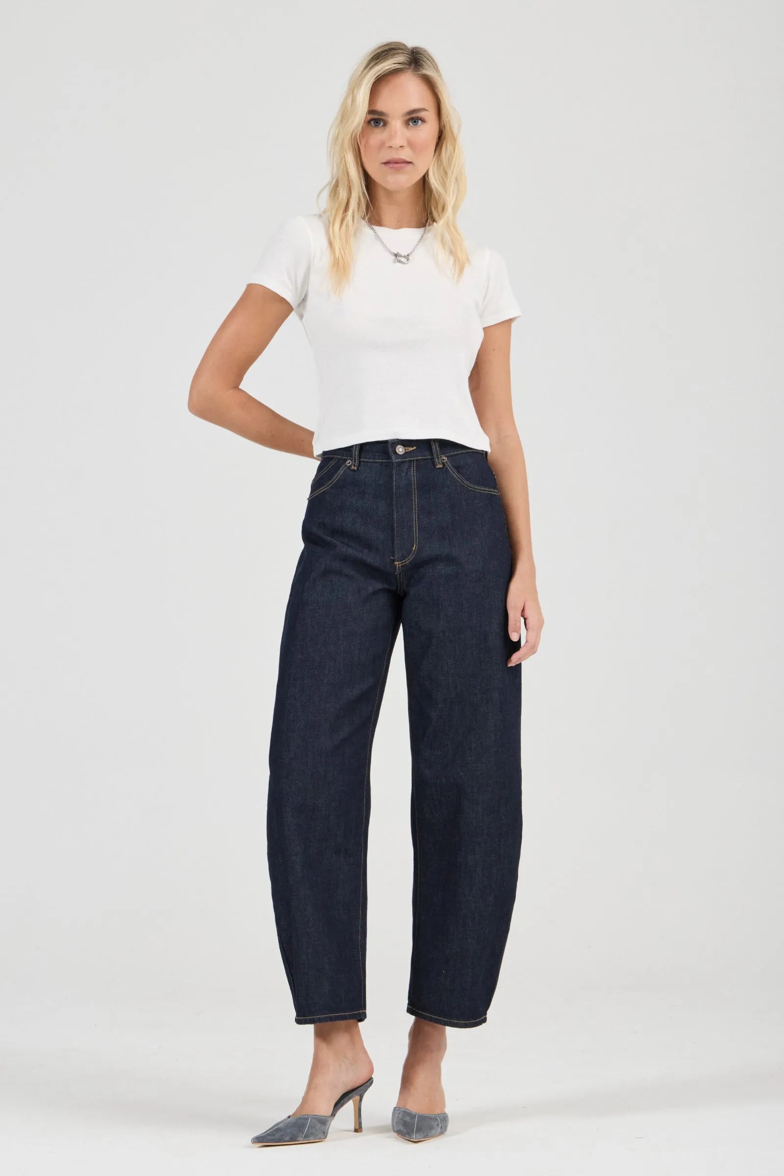 Gigi Barrel Jean