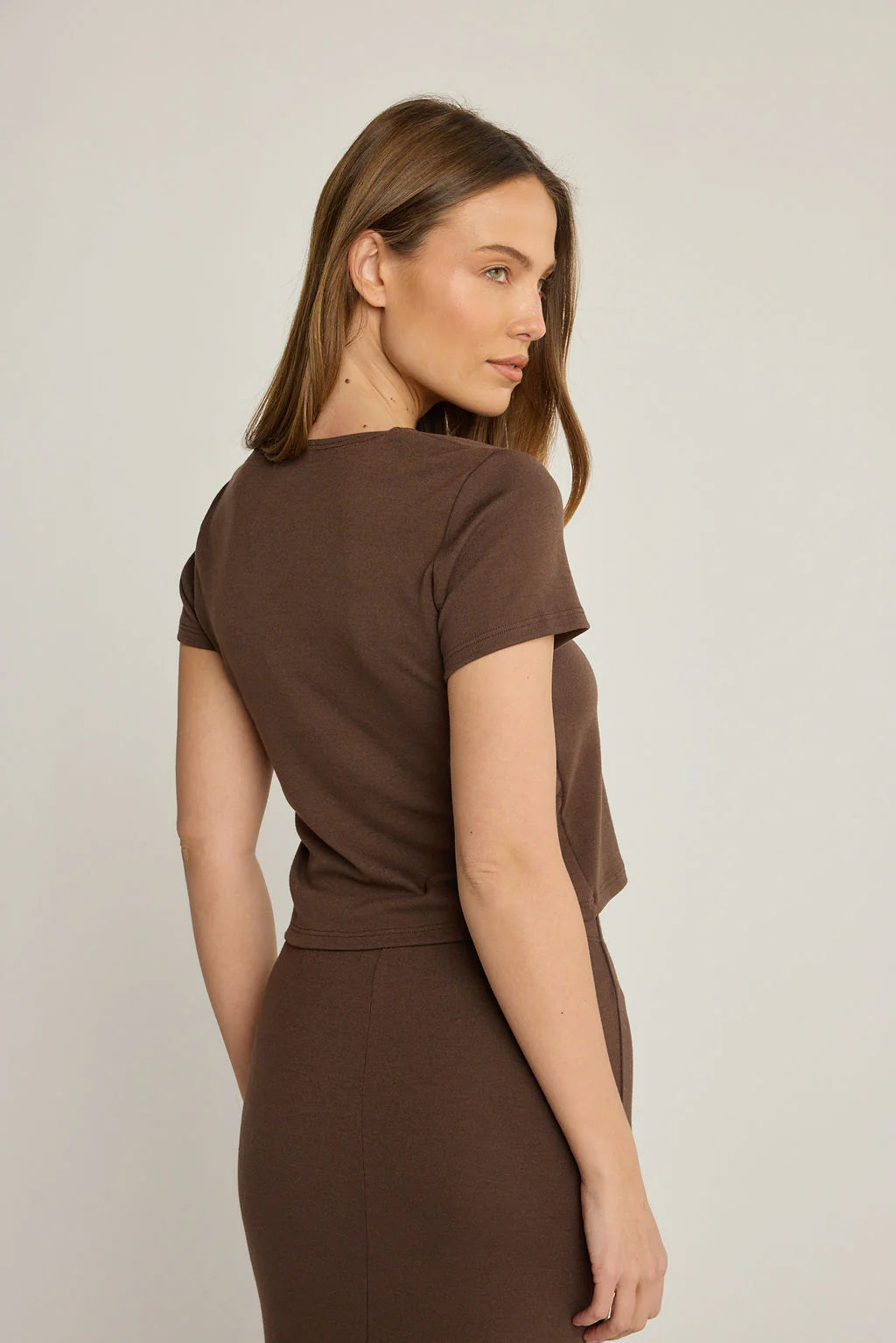 Elise Tee