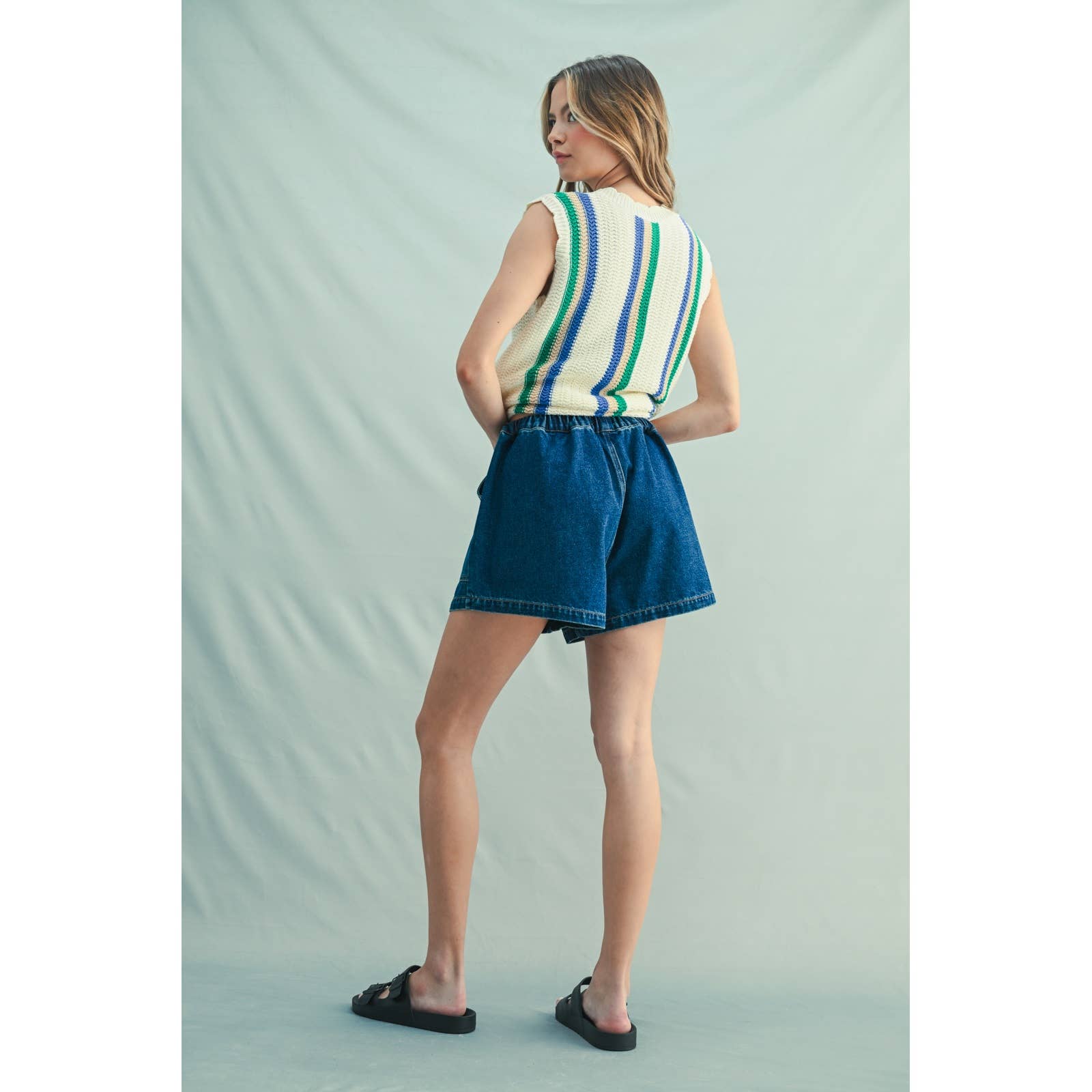 Denim short with drawstring
