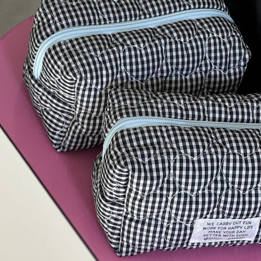 Plaid Heart Travel Bag