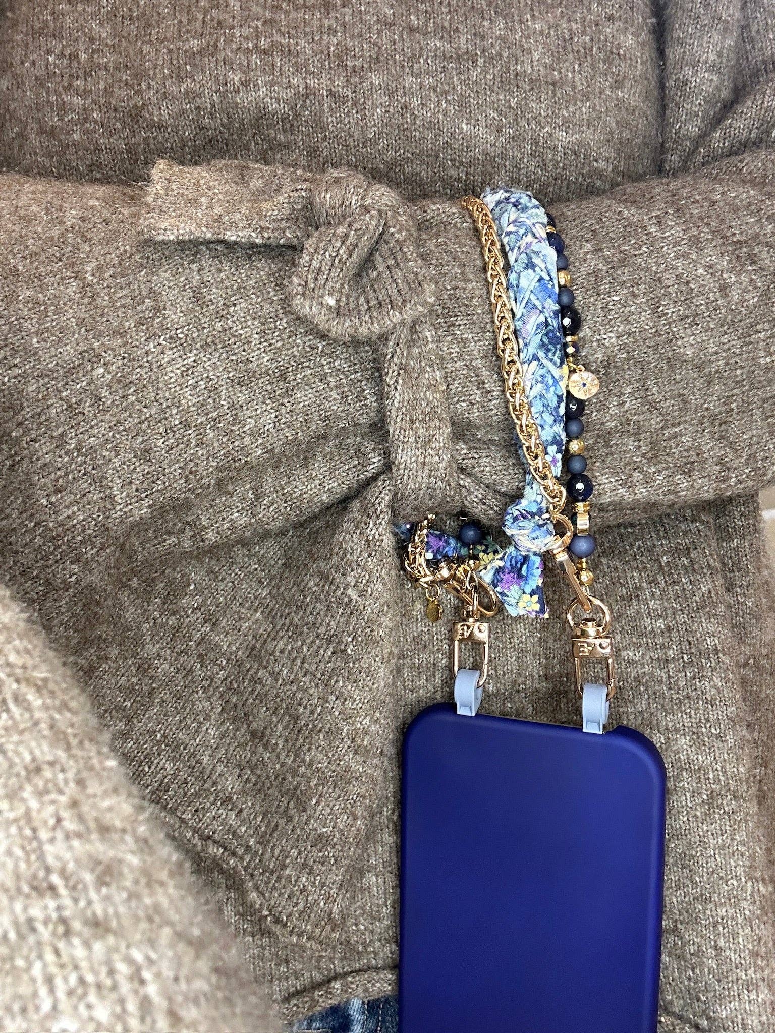 Bluebell Phone Wristlet