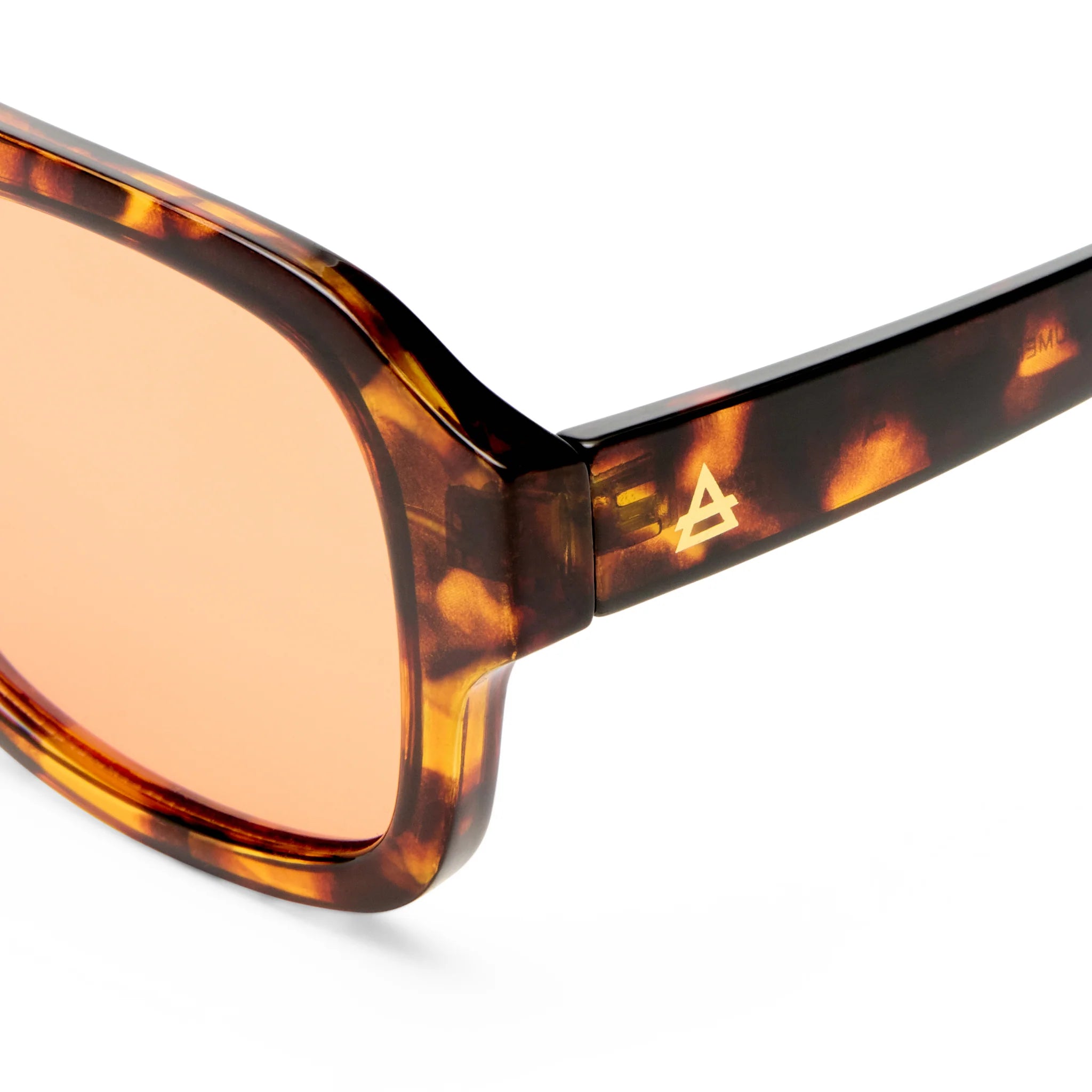 Aquarius - Rich Amber Tort