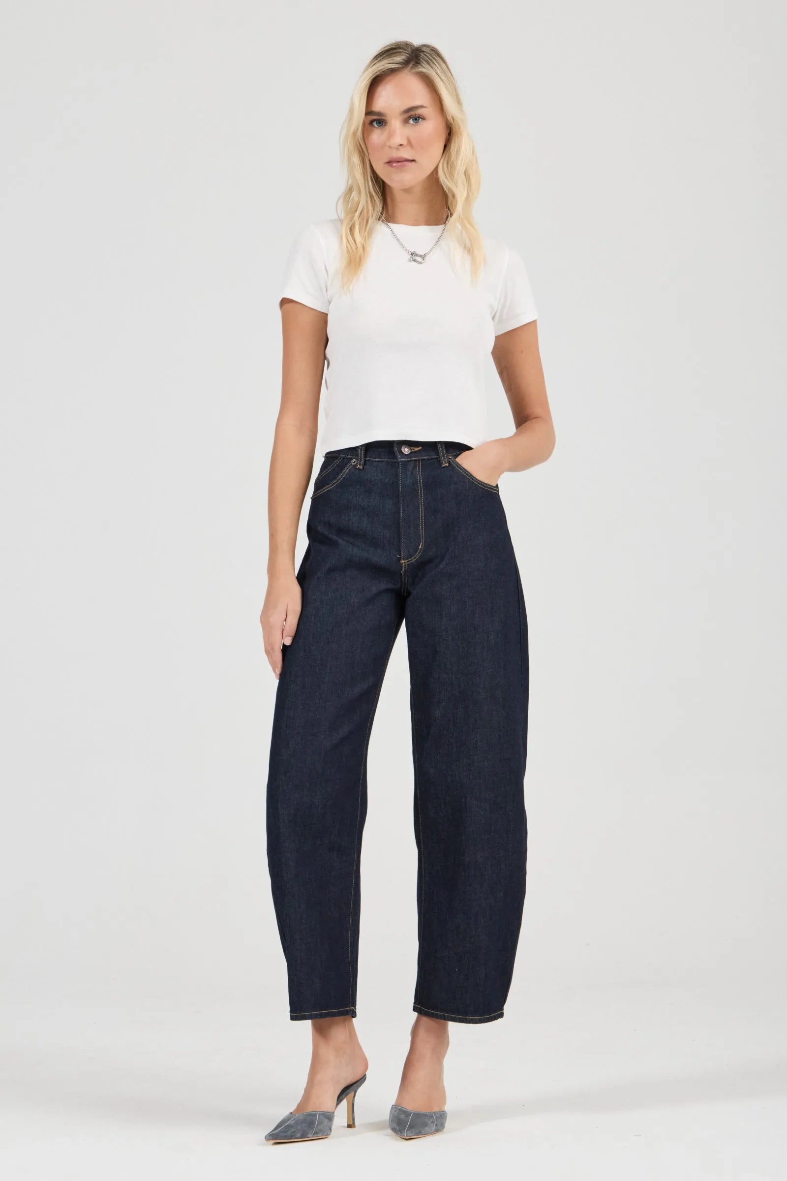 Gigi Barrel Jean