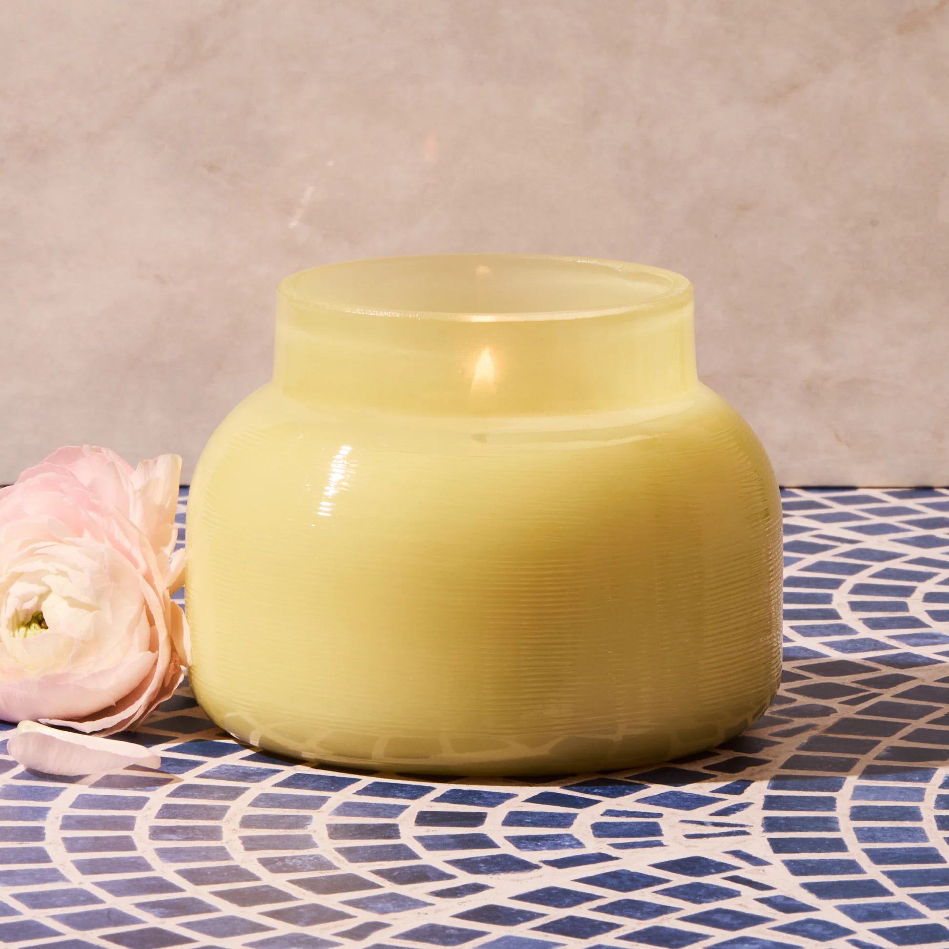 Isla Bloom Caffe Capri Signature Candle