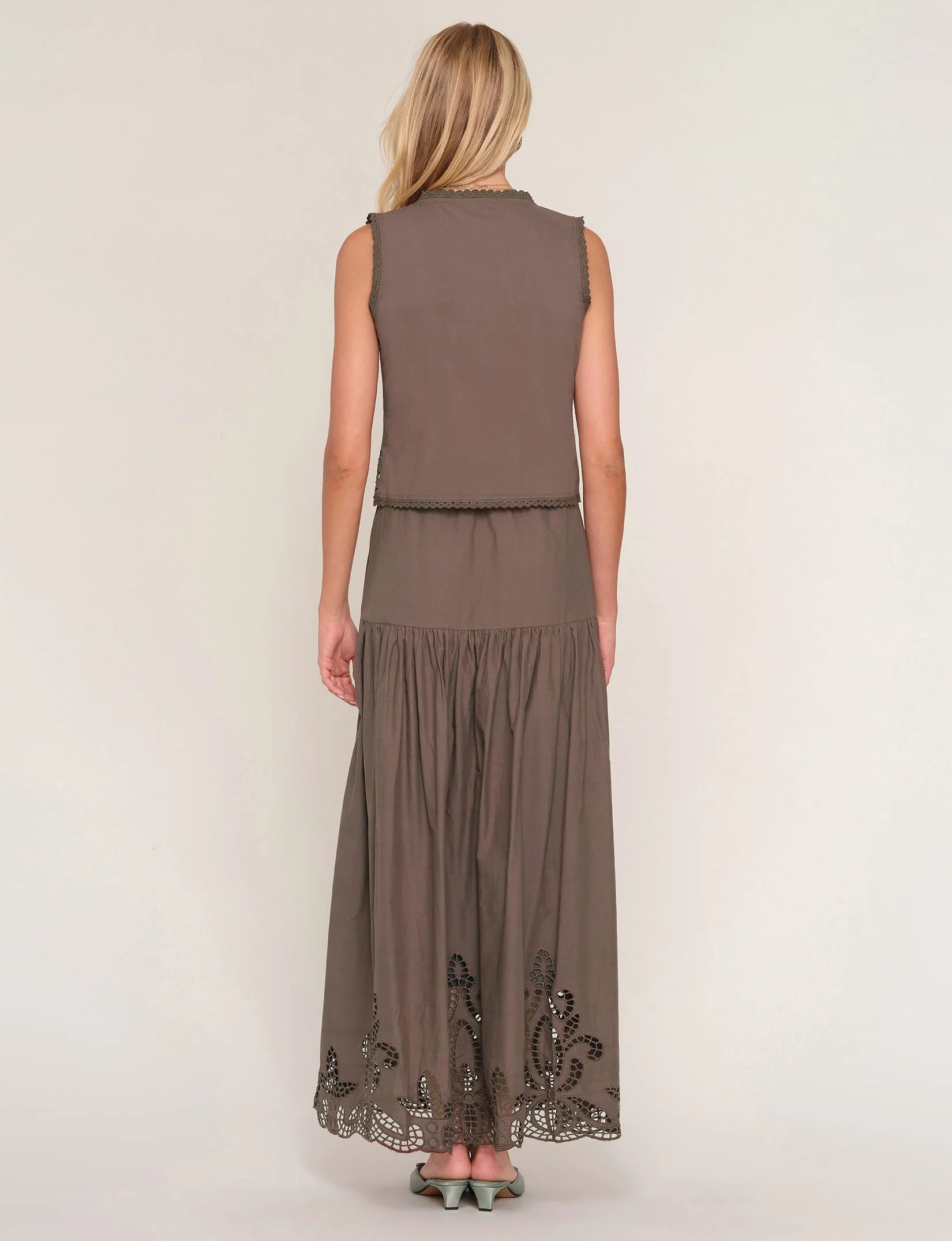 Arly Two Piece