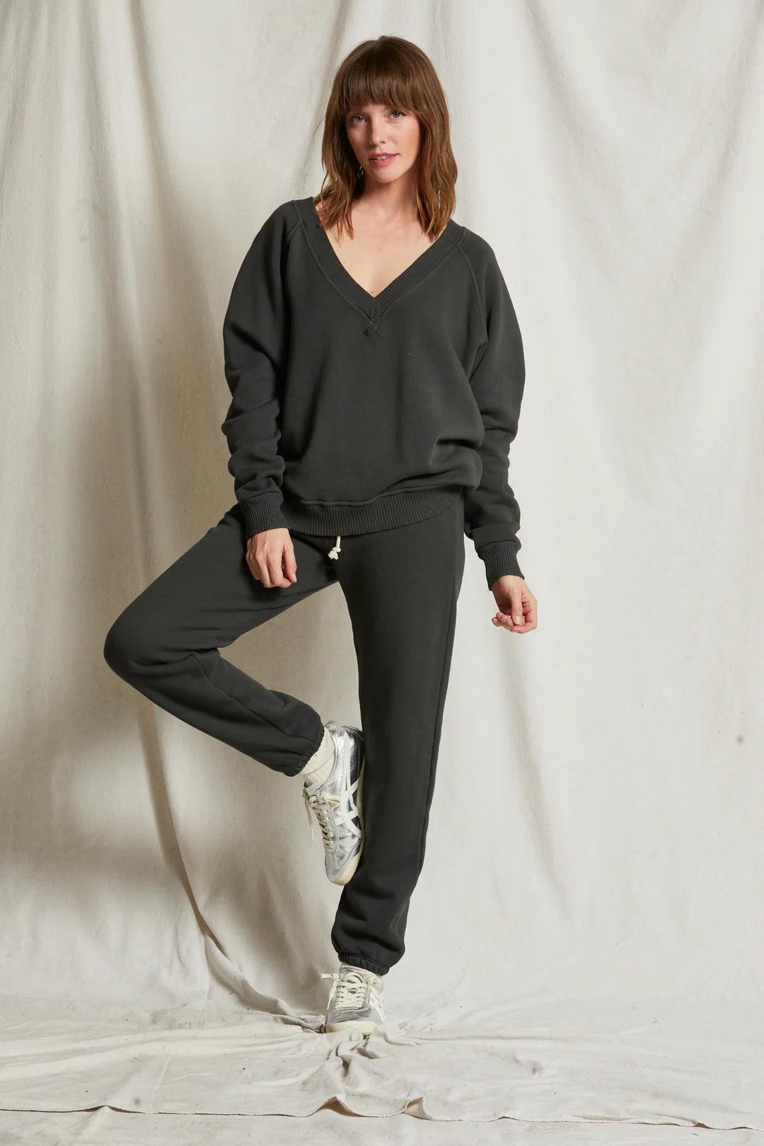 Dakota, V-neck sweater