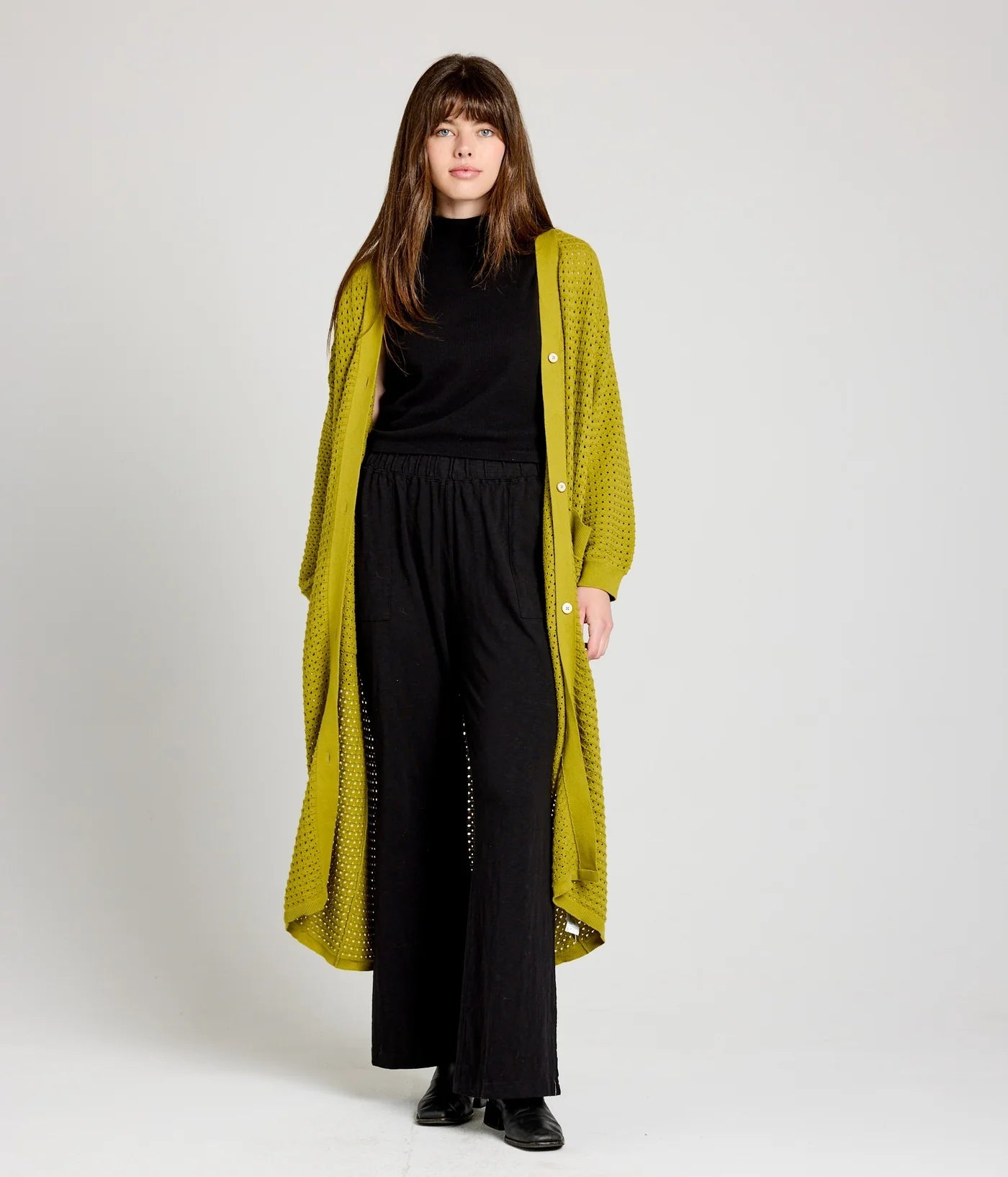 Almond Cardigan, Pear