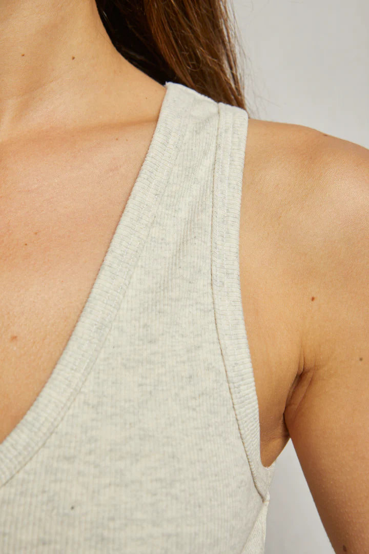 Maria, v-neck tank