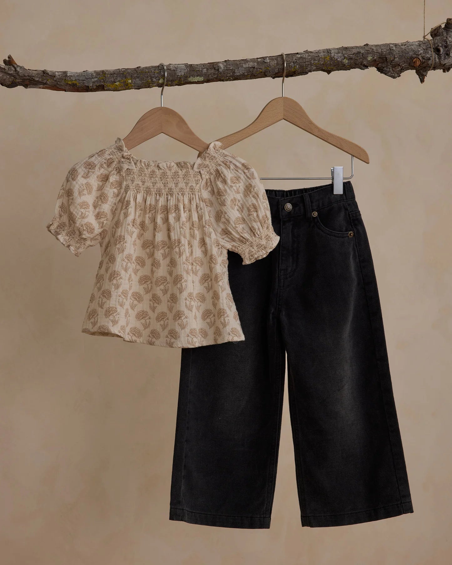 Straight leg pant