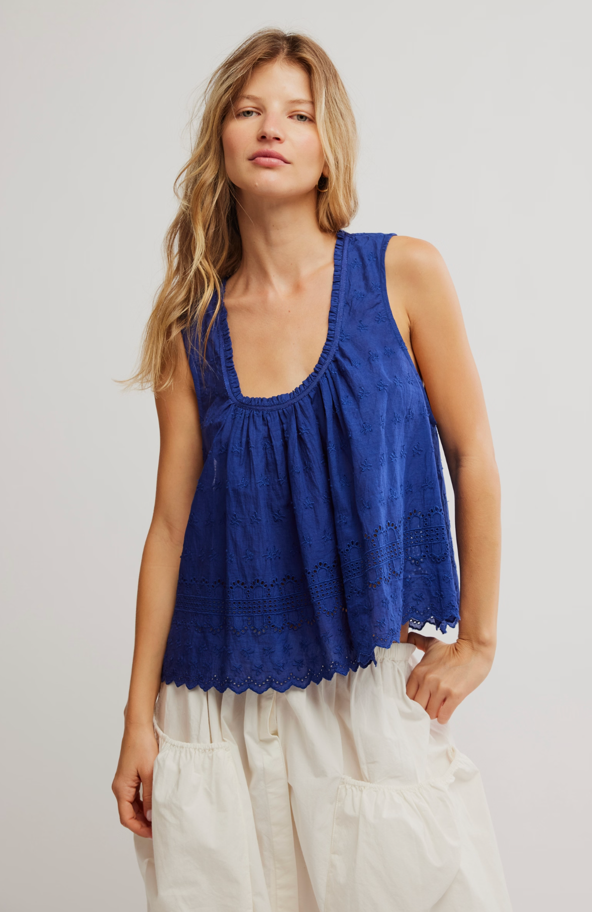 Marina Eyelet Tank
