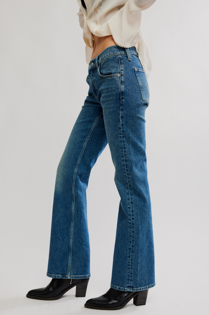 Monte Slim Boot Jean
