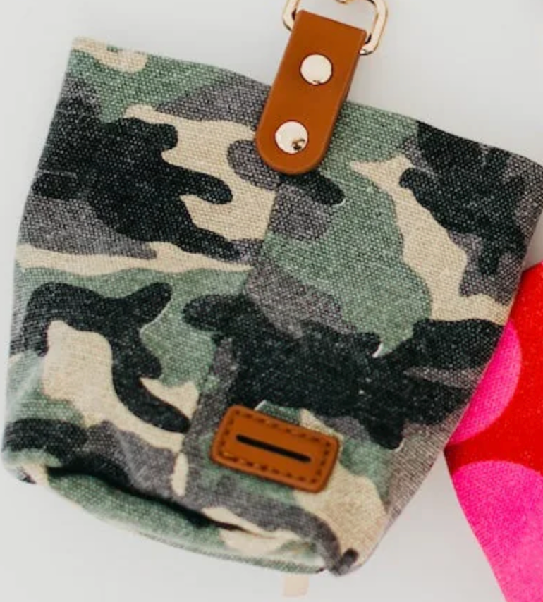 Gus & Go - On The Go Pouch
