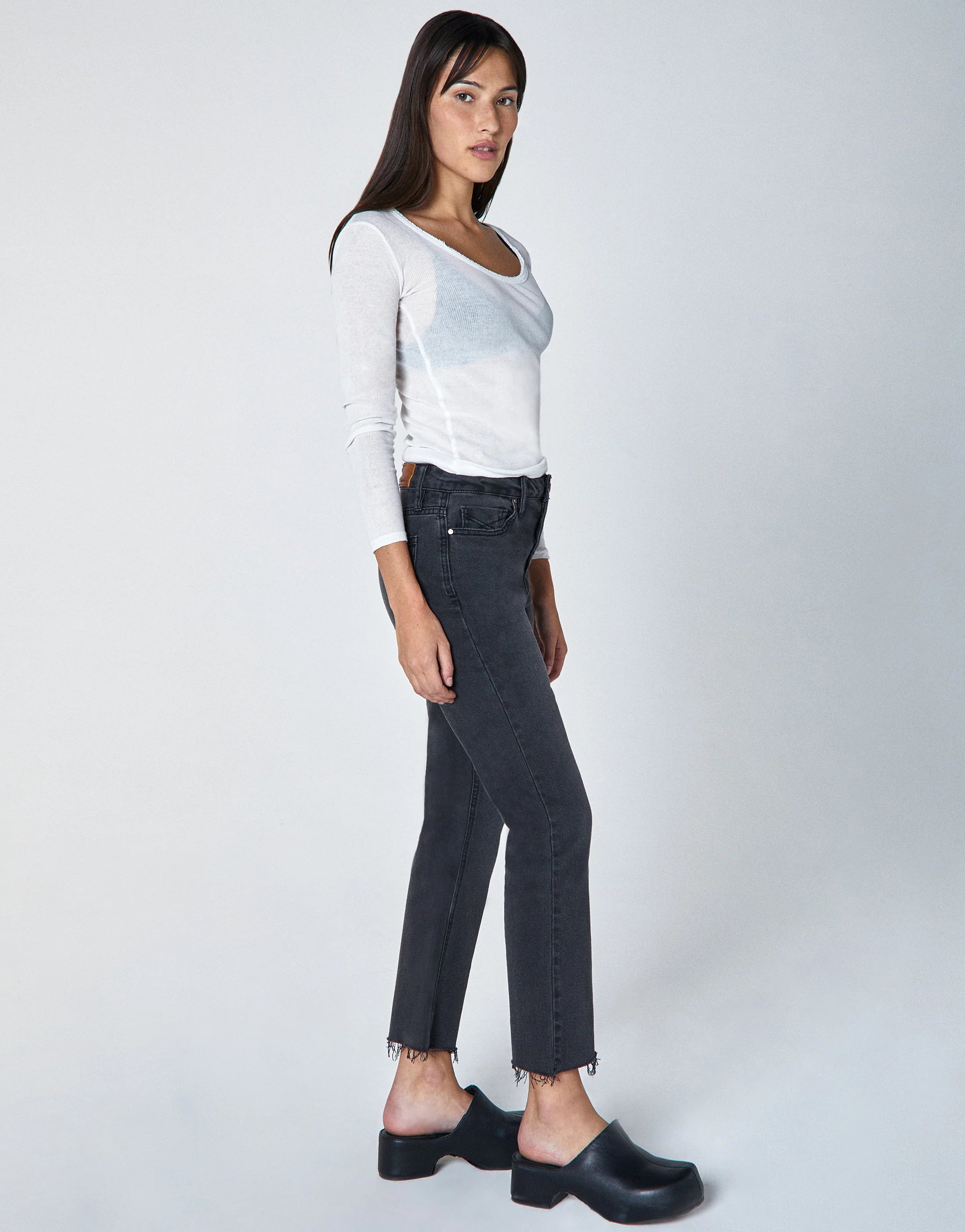 Marlow Mid-Rise Cropped Demi Flare