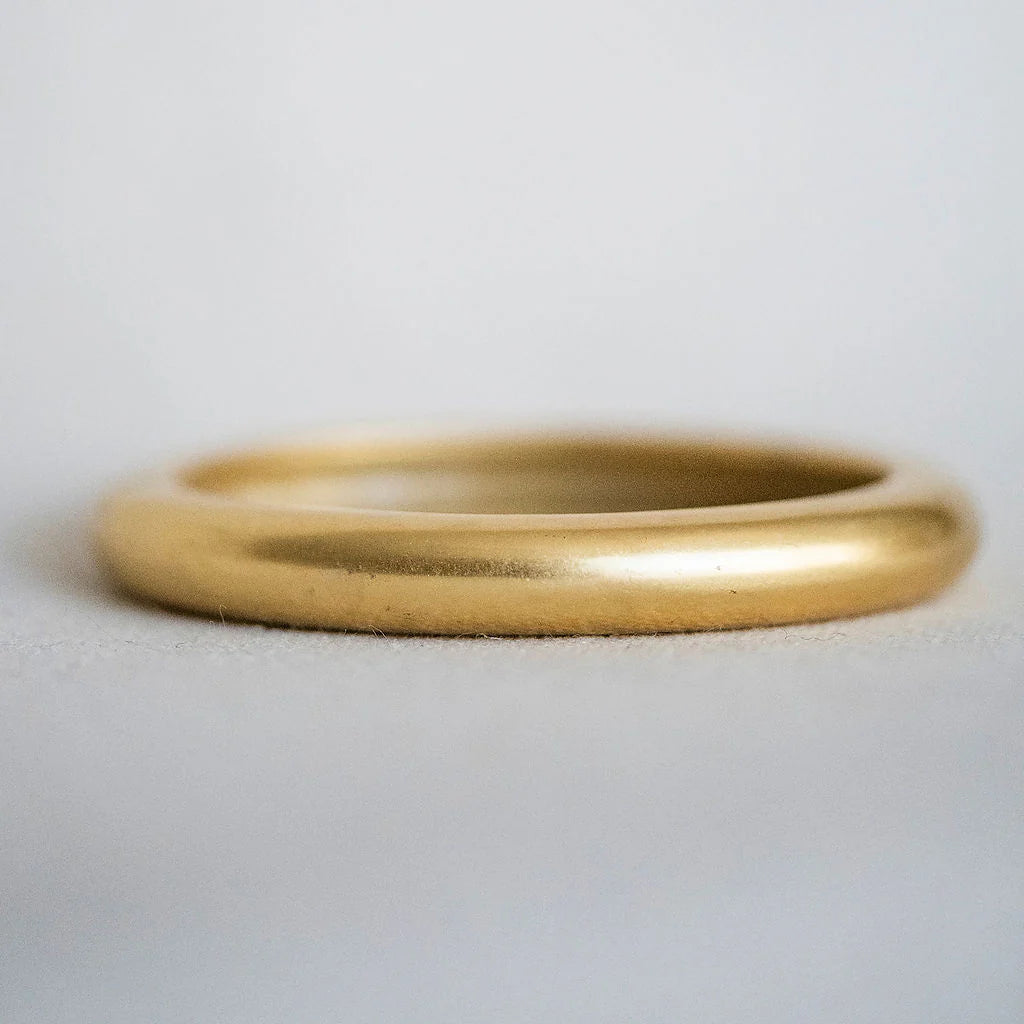 Halo Hinge Bangle