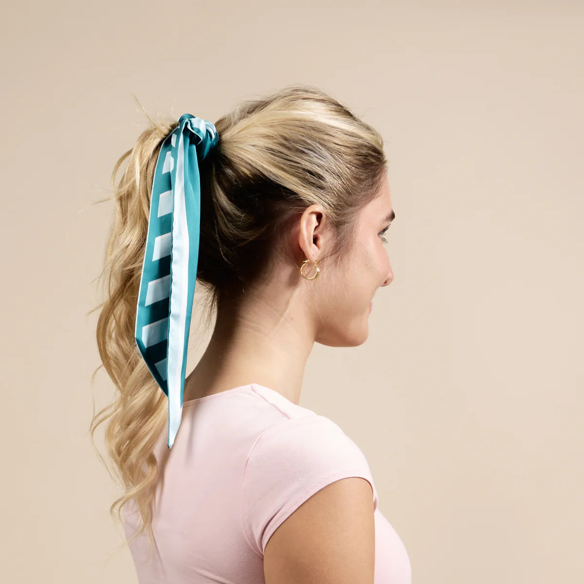 Twirl & Tie Scarf Accessory
