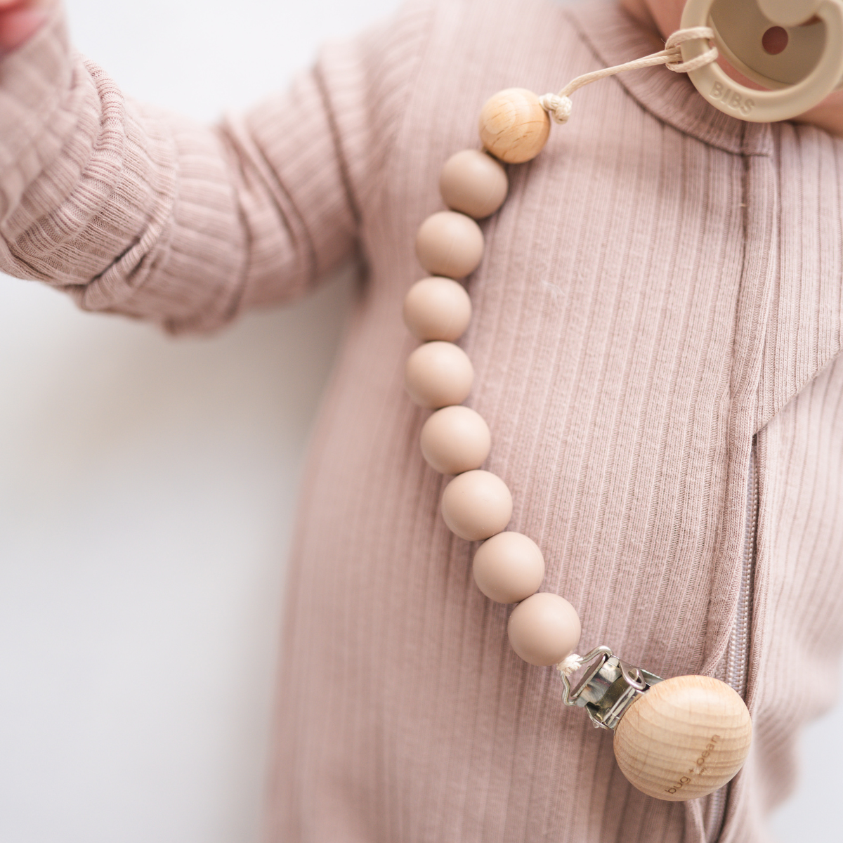 Pacifier Clip Holder | Silicone + Beech Wood | Walnut