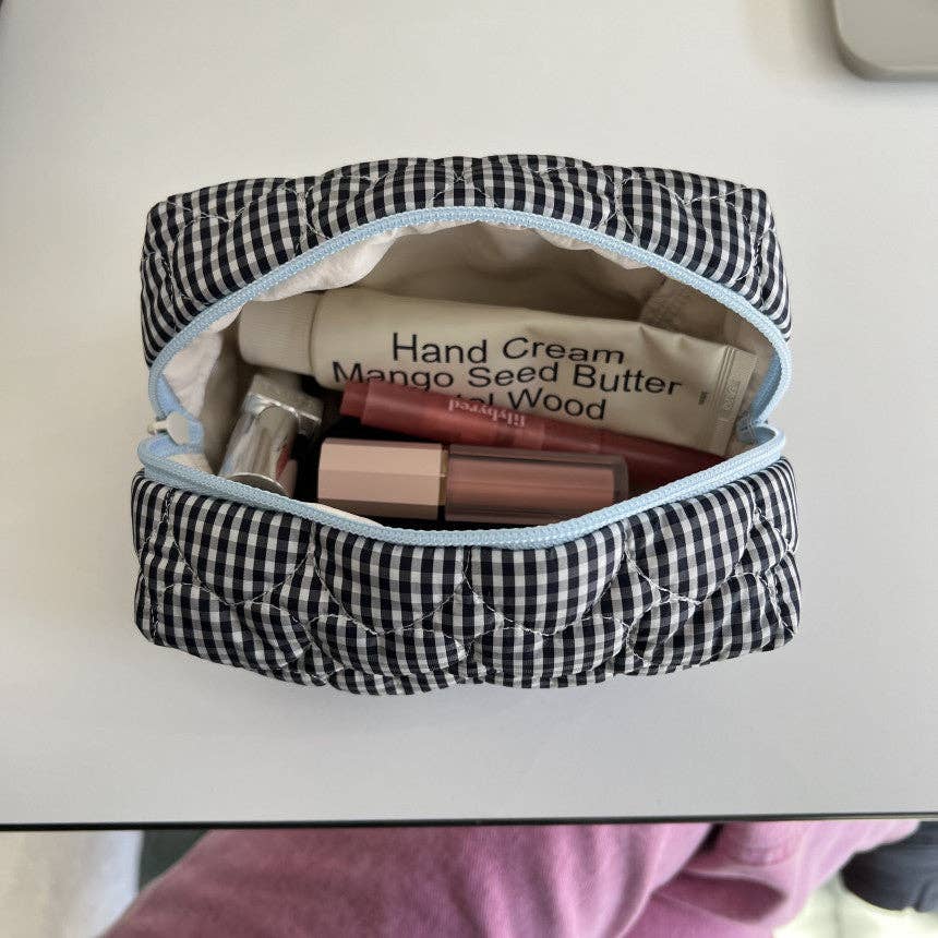 Plaid Heart Travel Bag