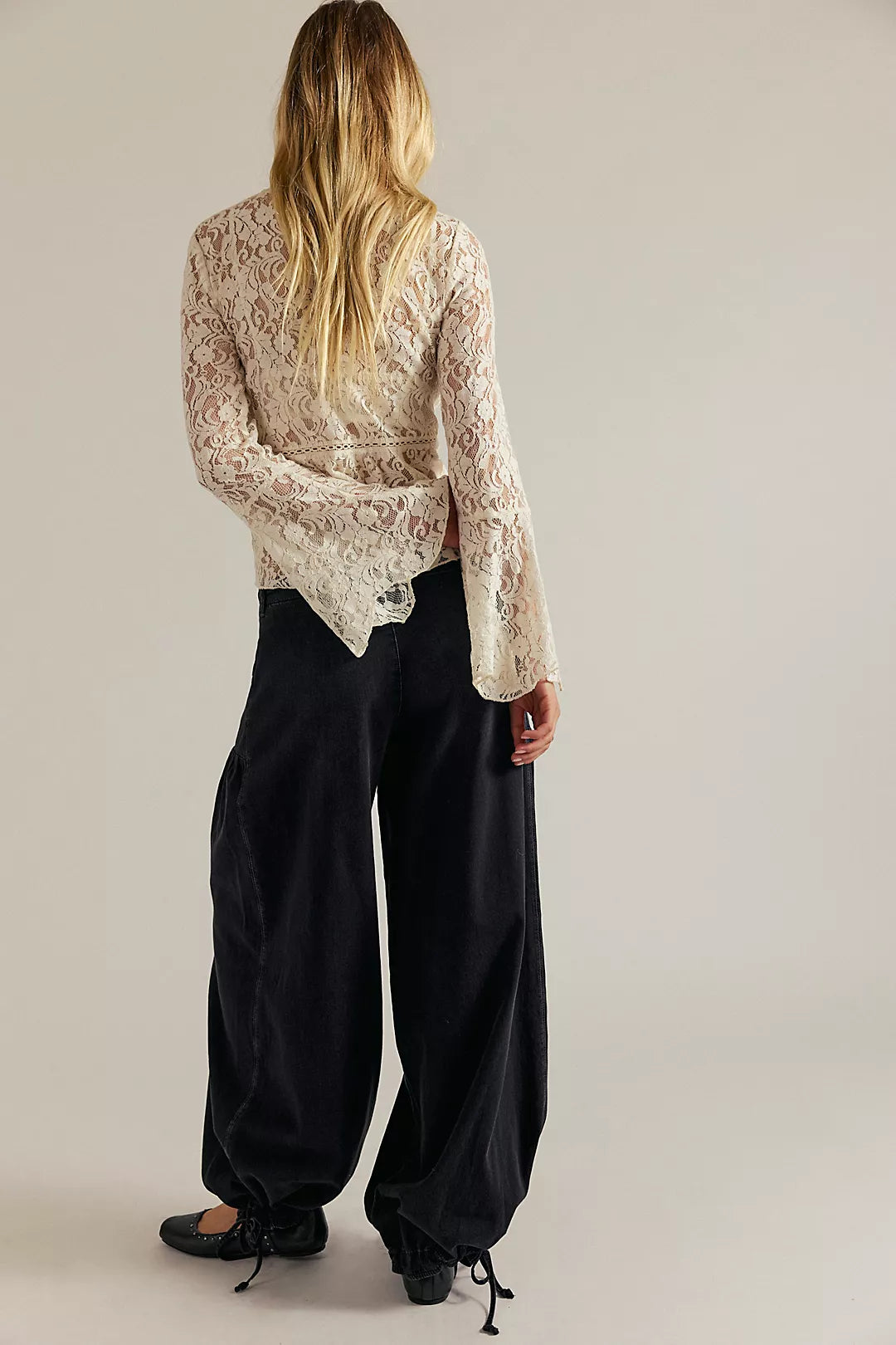 Lotus Jean