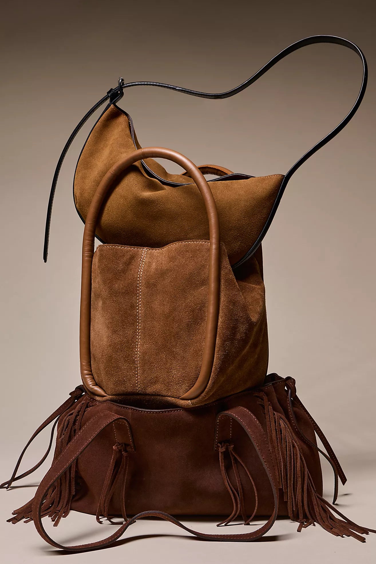 Barlow Bucket Bag