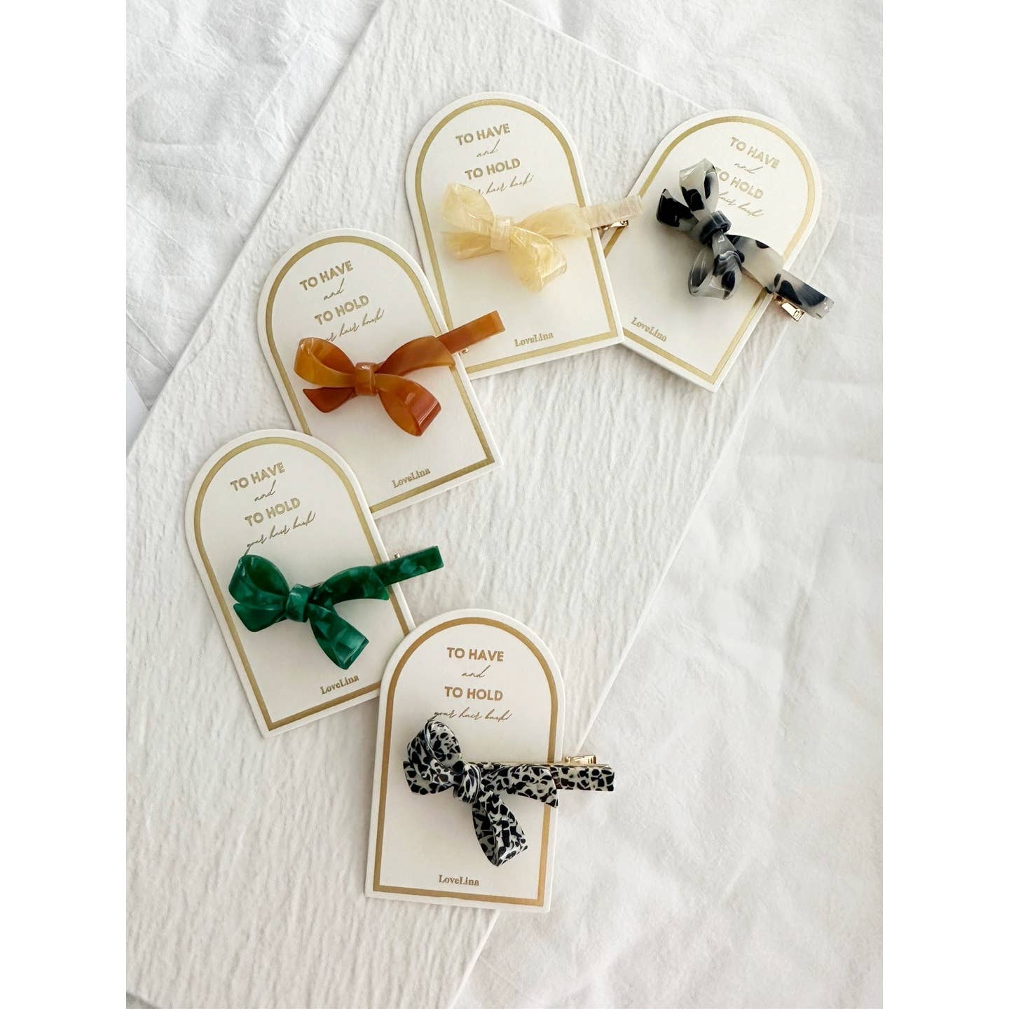 Ribbon Shaped Hair Clip