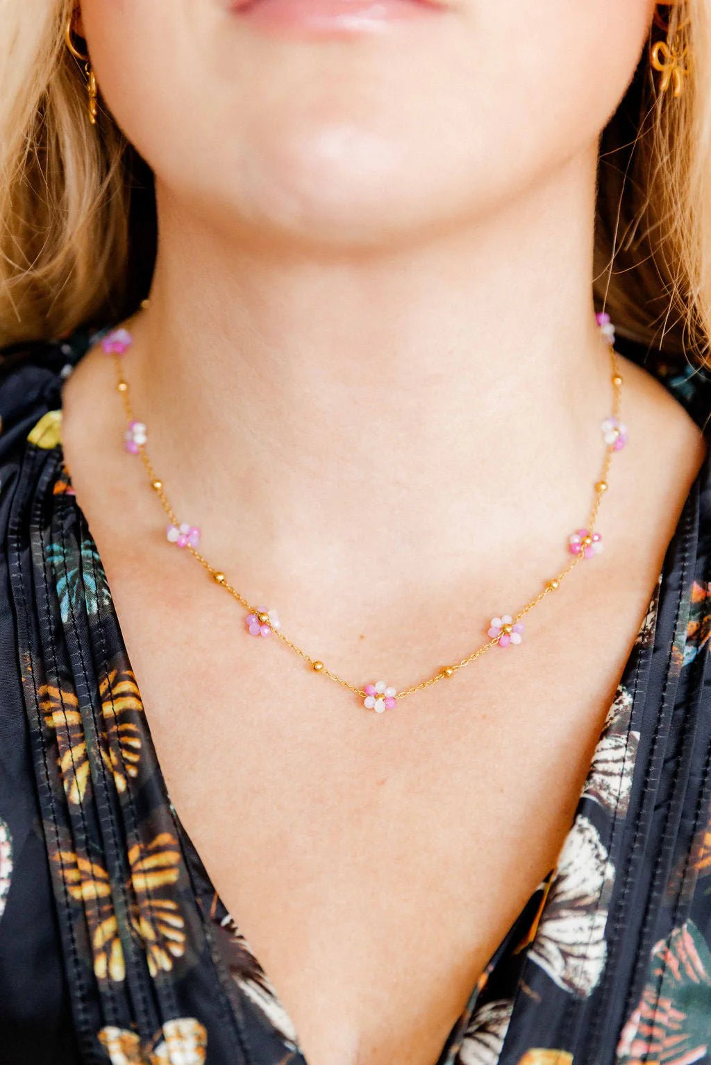 Gracie Flower Necklace