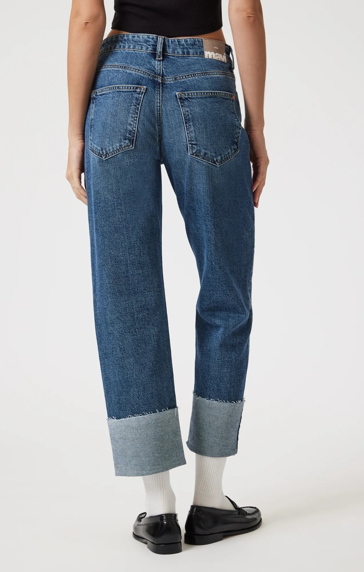Savannah Cuffed Straight Leg Jeans