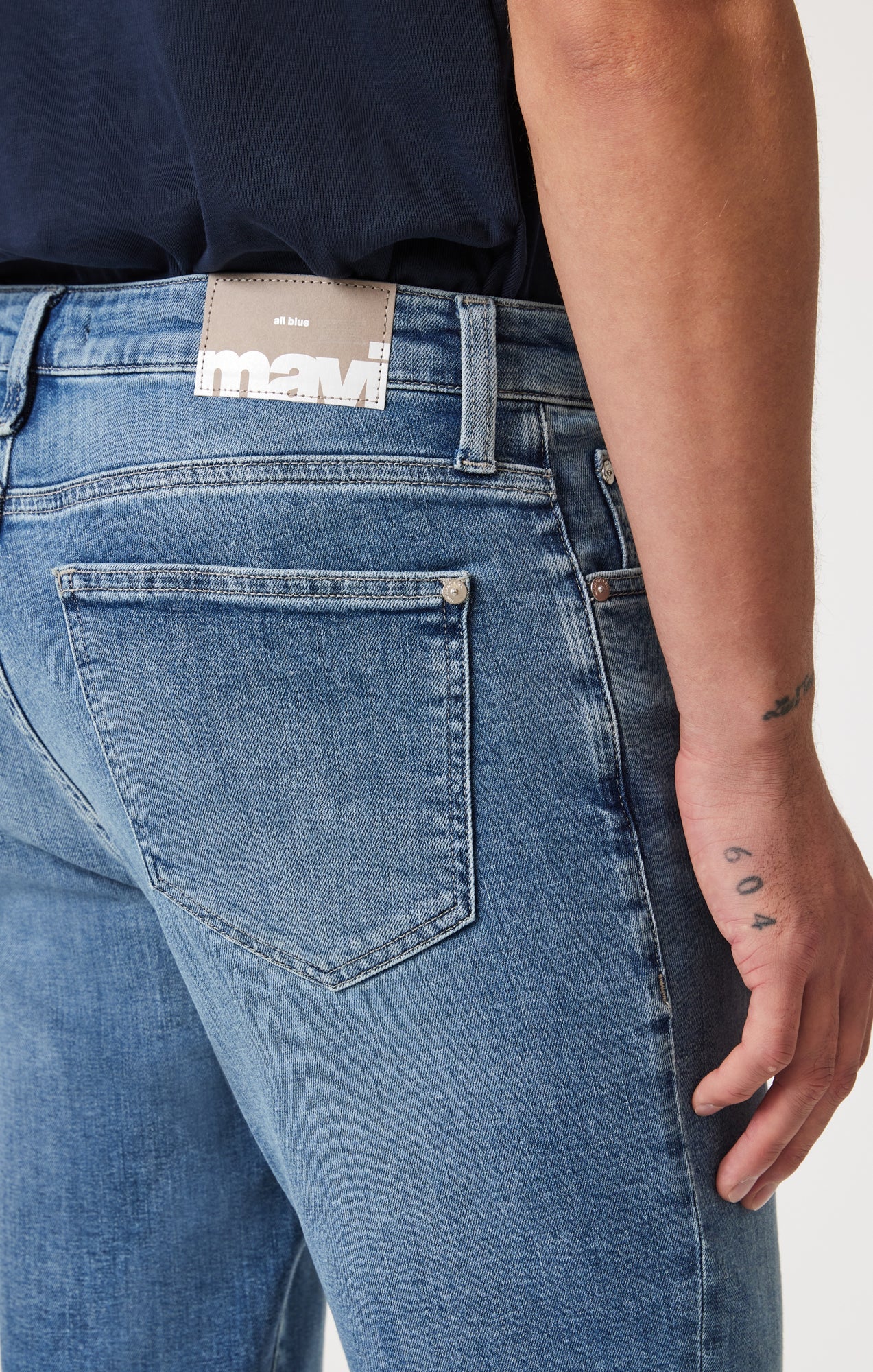 Steve Athletic Fit Jeans