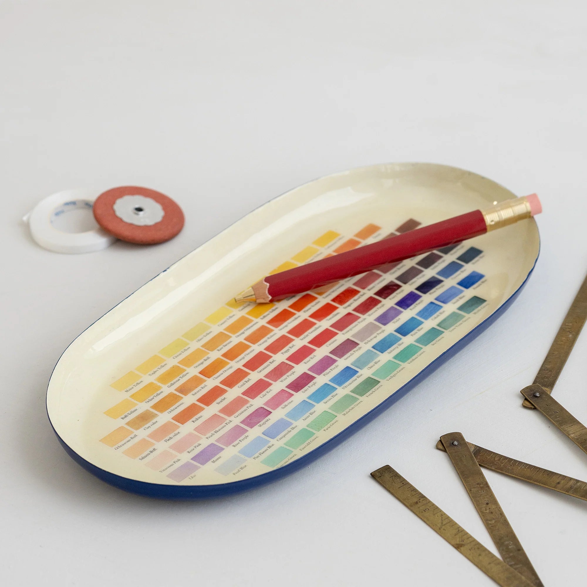 Oval Enamel Tray, Nomenclature of Colors