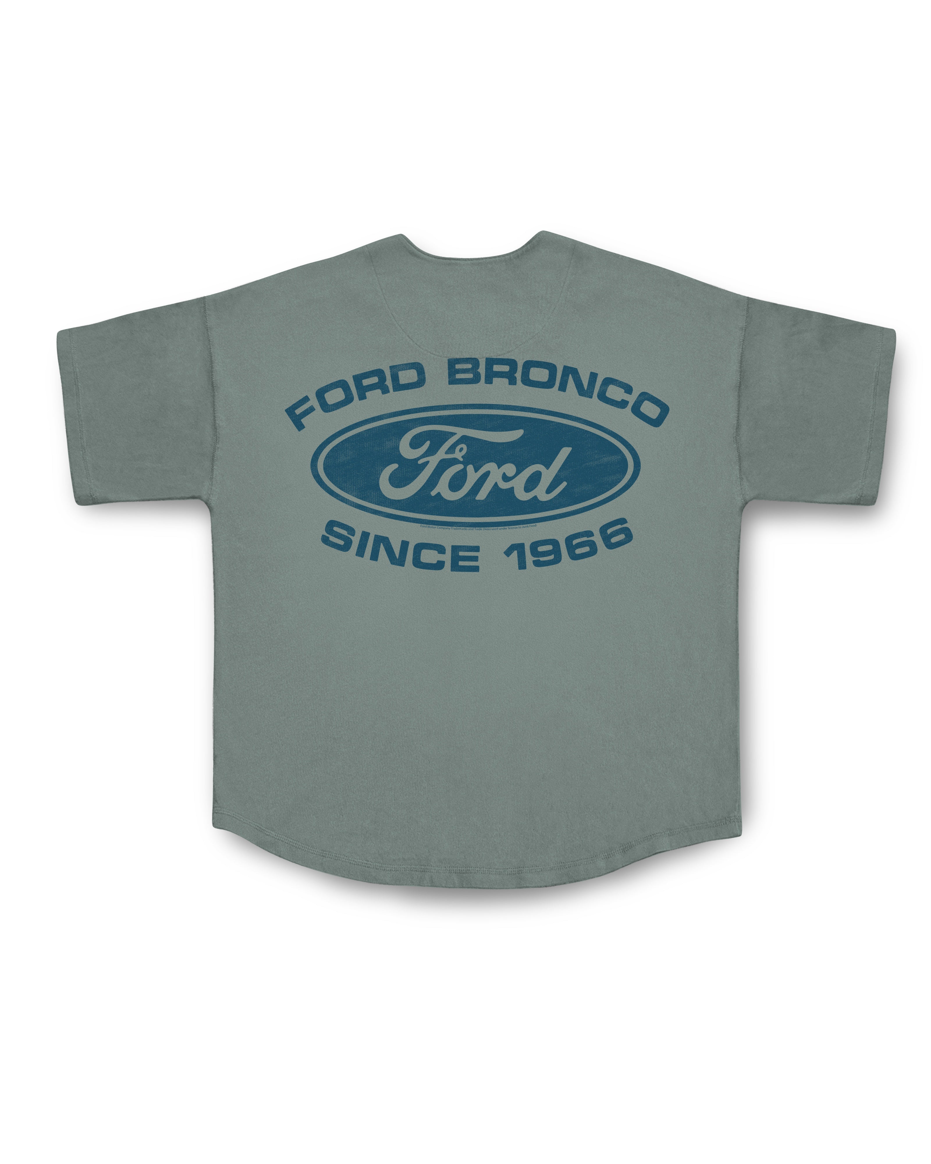 Ford Bronco Button down